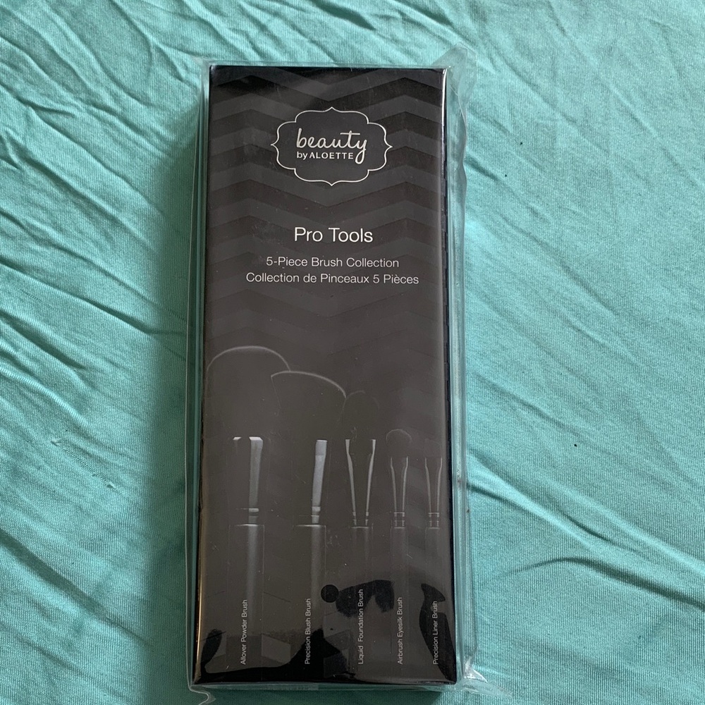 Beauty by Aloette Pro Tools 5-Piece Brush Collection - Black